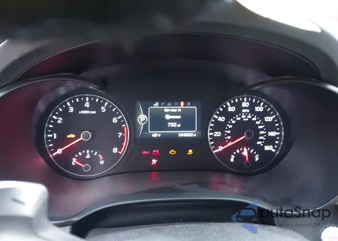 2018 Kia Optima Sx Turbo z USA, uszkodzony, nr VIN 5XXGV4L25JG206743